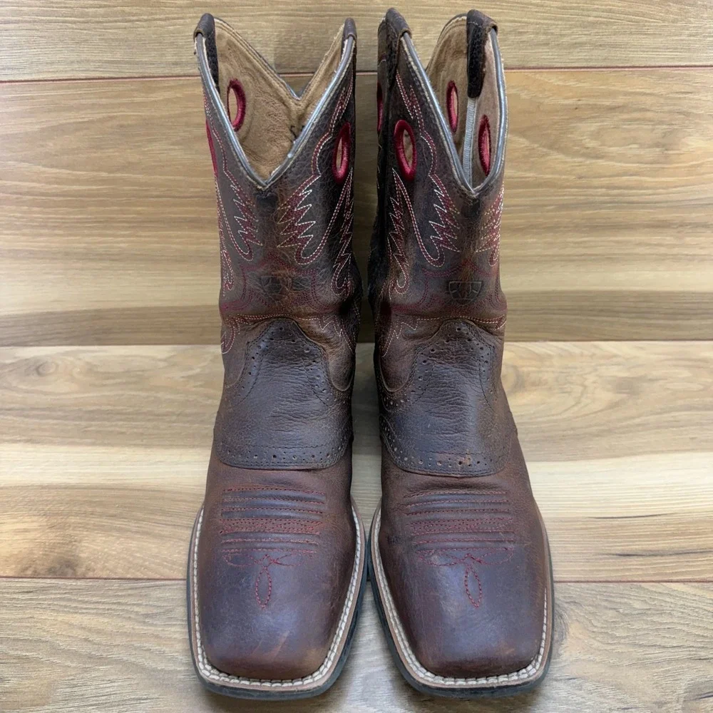 Ariat Heritage Roughstock Kids Youth Size 5.5 Western‎ Boots Square Toe